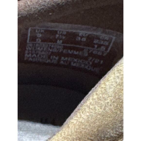 Brand New Clarks Women's Size 7.5 Dark Tan Brown Clogs Booties Boots - Picture 8 of 10